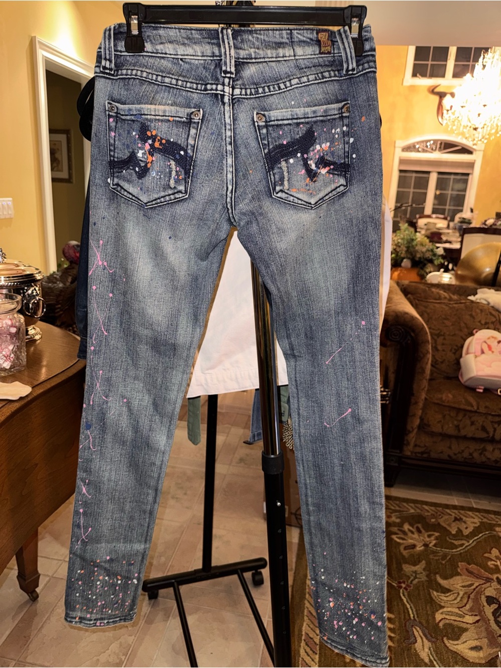 Women’s Blue Distressed Paint-Splatter Jeans